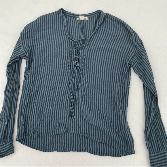BILLABONG Women’s Blue Striped Long Sleeved Blouse Lace Up size: Medium - Picture 1 of 9